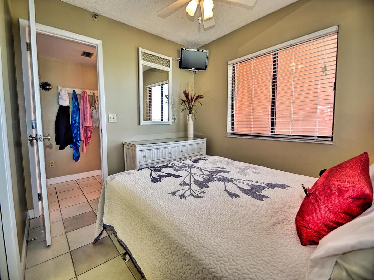 Reef Club 301 Apartment Clearwater Beach Exterior photo