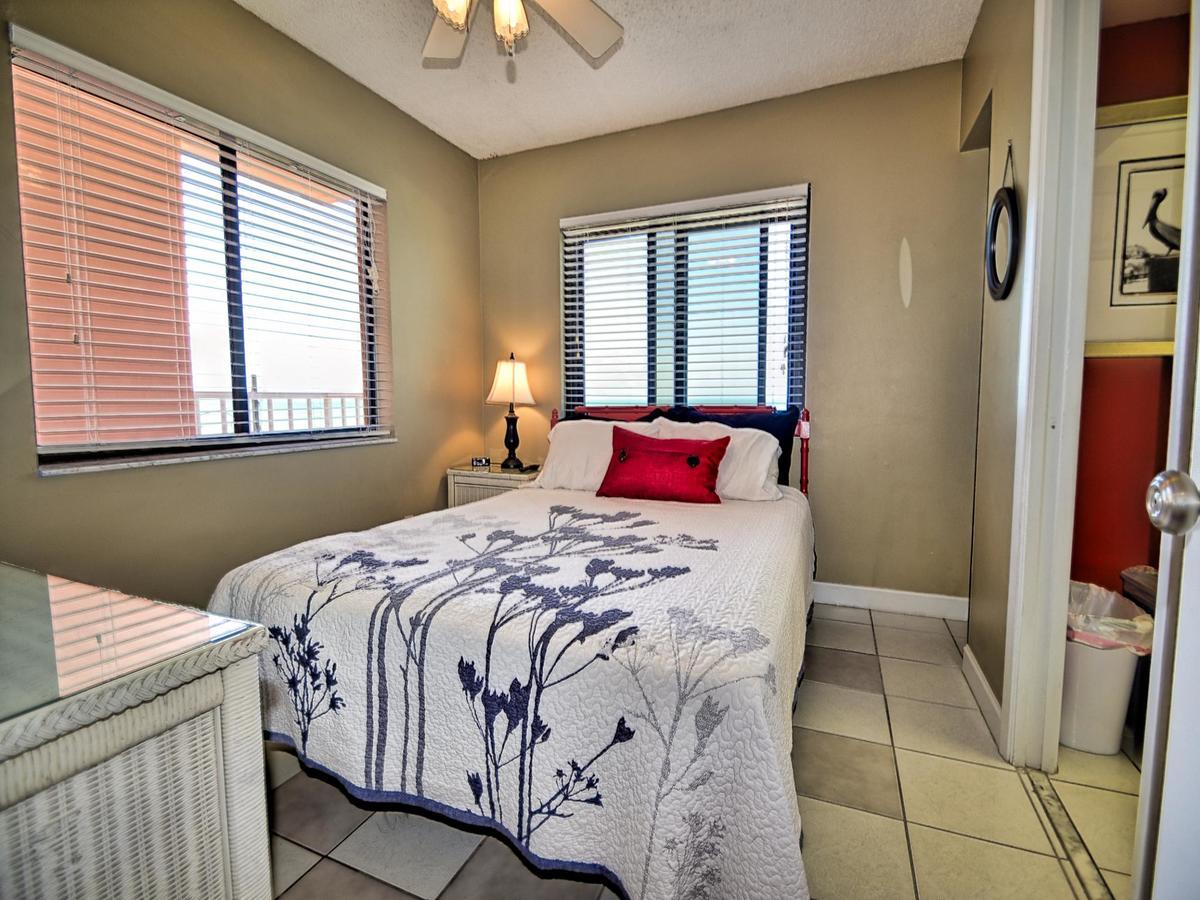 Reef Club 301 Apartment Clearwater Beach Exterior photo